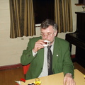Arvid Bræck koser seg med kaffe og cognac 